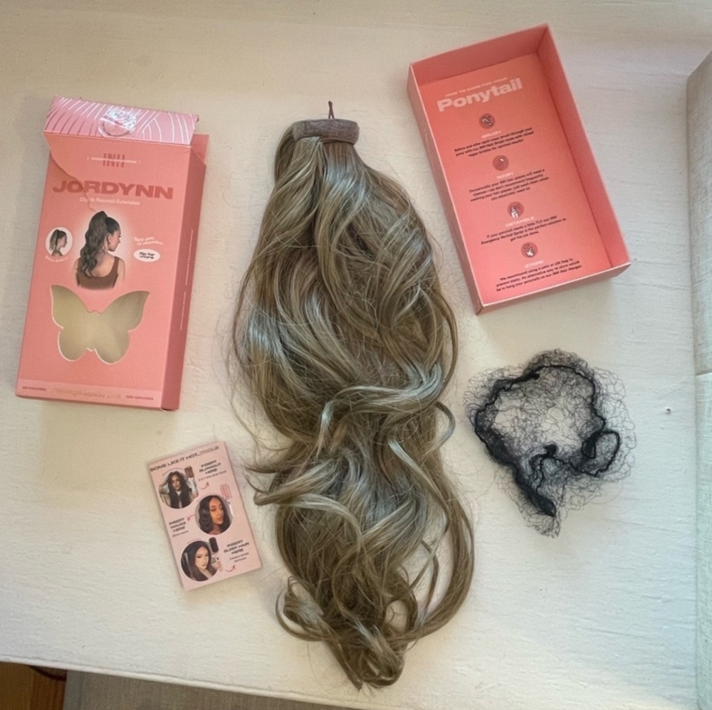 JORDYNN PONYTAIL EXTENSION